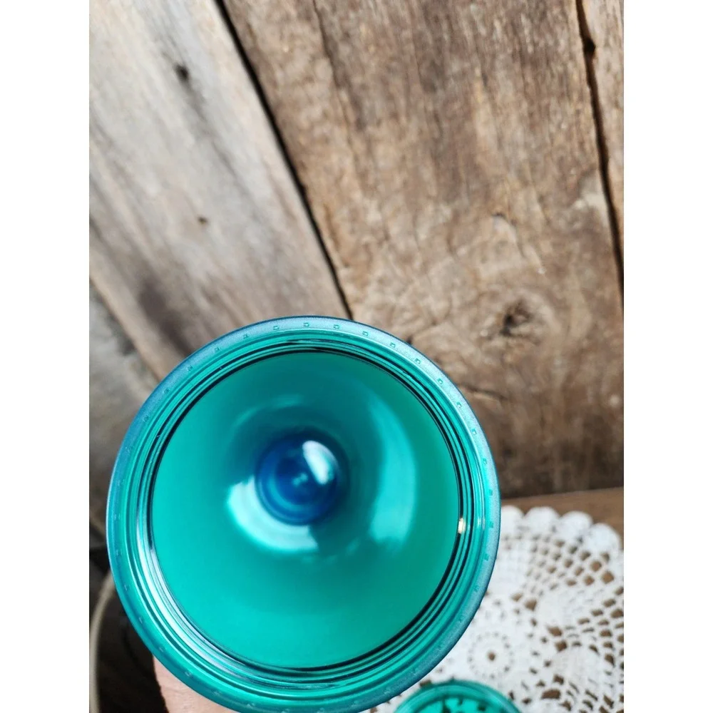 Starbucks Holiday 2022 Spearmint Wave 24oz Venti Cold Tumbler